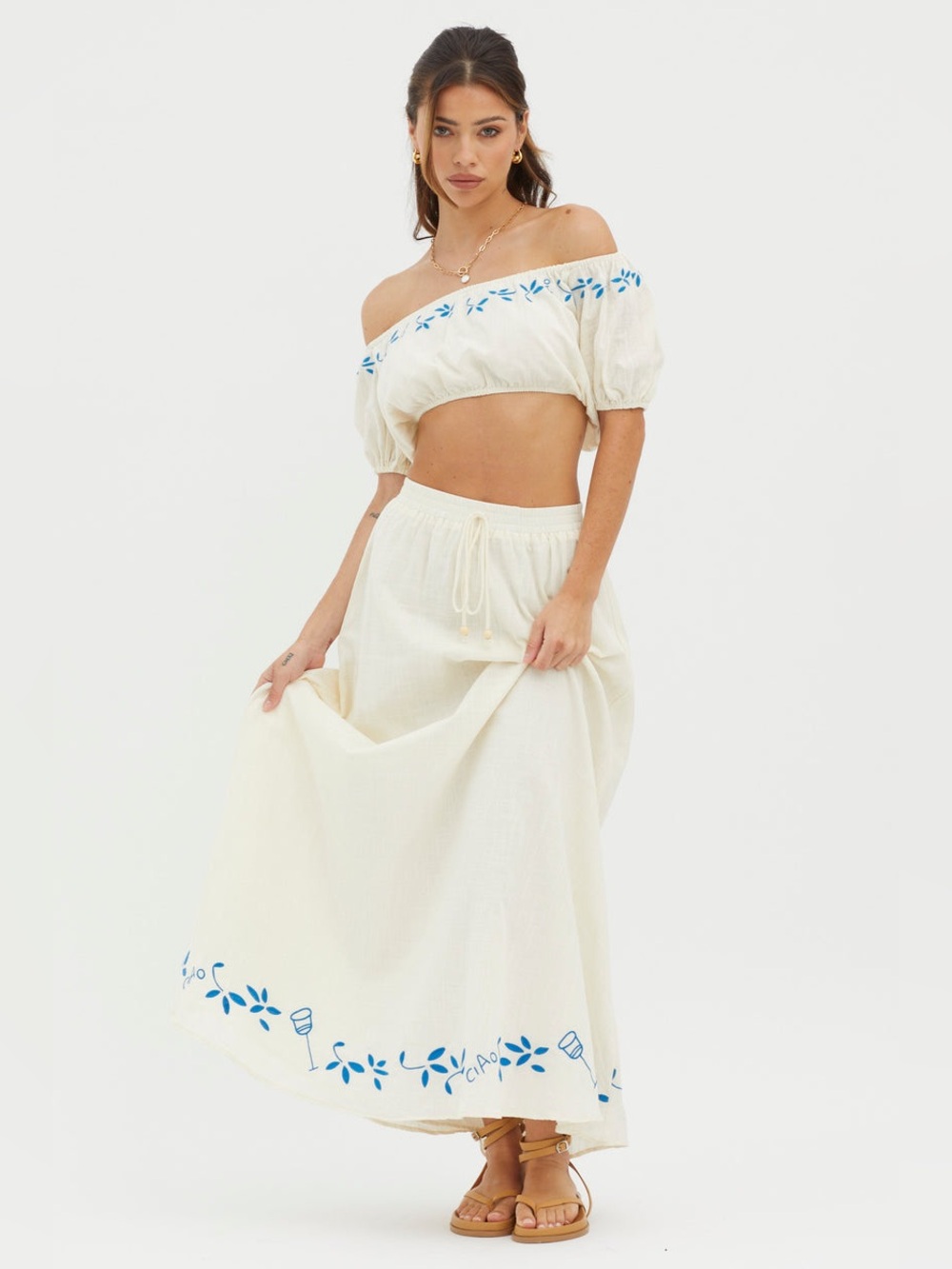 Indi Luxe by Indikah Ciao Embroidered Two Piece Set Crop Top Skirt XS re NWT